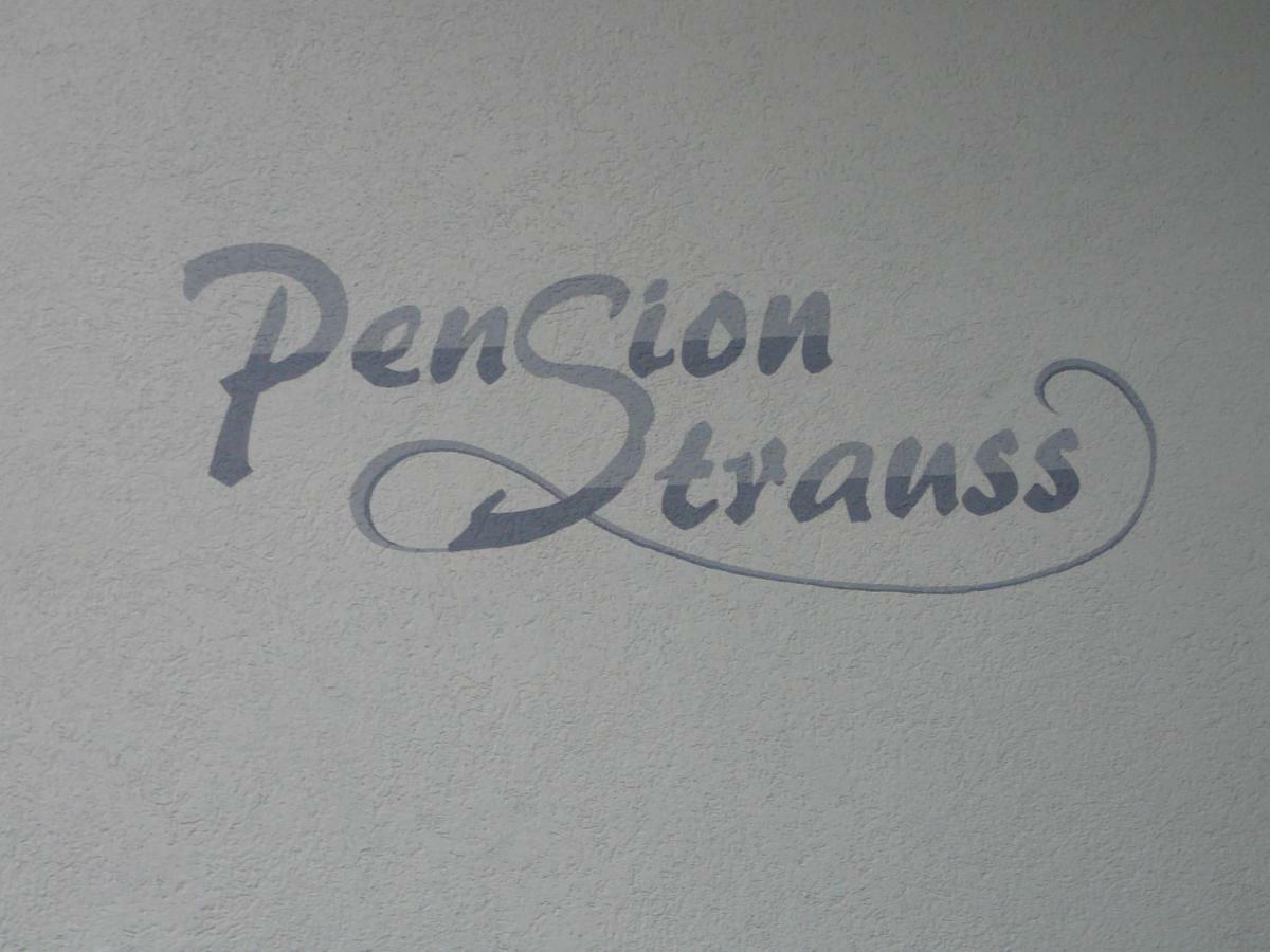 Pension Strauss Санкт Лоренцен об Мурау Екстериор снимка
